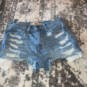 Hollister High Rise Vintage Short